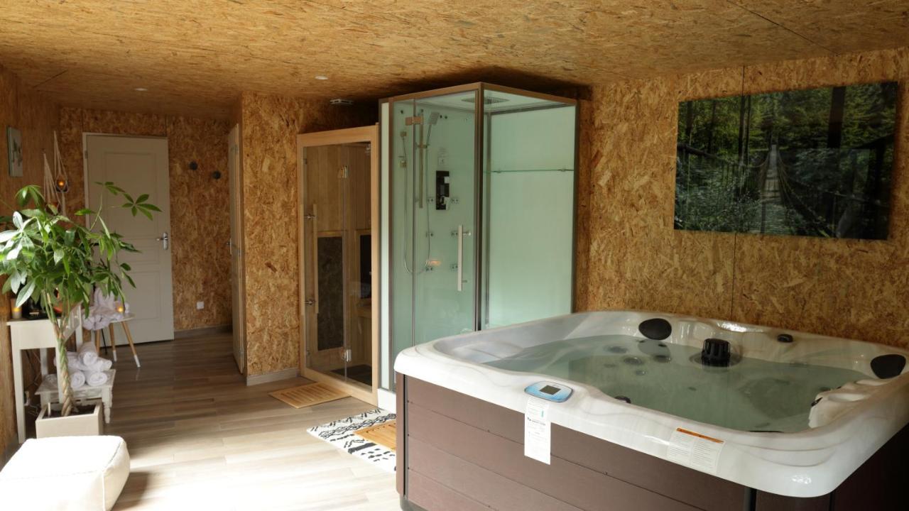 La Fresnaie : Chambres ,Table D'Hotes & Spa Tille Bagian luar foto