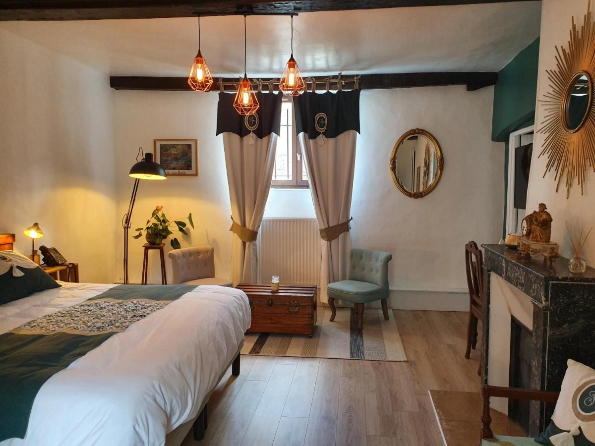 La Fresnaie : Chambres ,Table D'Hotes & Spa Tille Bagian luar foto